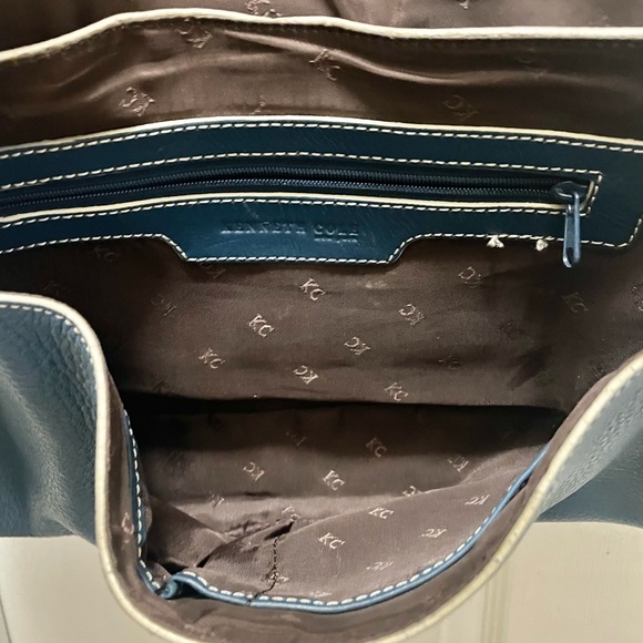 Kenneth Cole Reaction Medium Blue Leather Shoulder Bag, Detailed Stitching - Picture 8 of 9